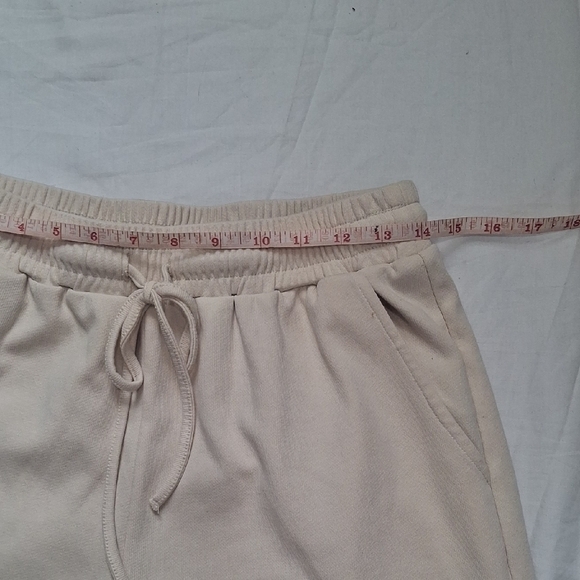 Neutal Ground Wome's Elegant Cream Wide Leg Pants Size M - Picture 6 of 10